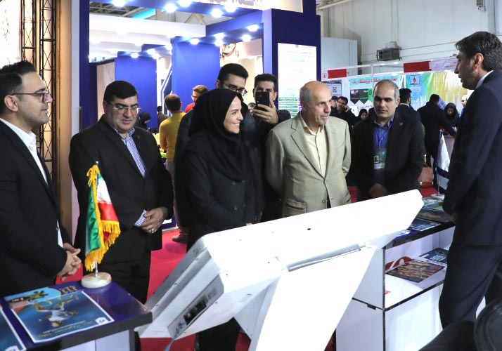 Dr. Saeed Habiba, Deputy Minister of Science and head of the Student Affairs Organization, visited the  SSRI booth .